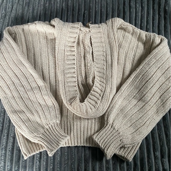 Like New Cream Cropped Sweater Zip Up Jacket - Picture 3 of 4